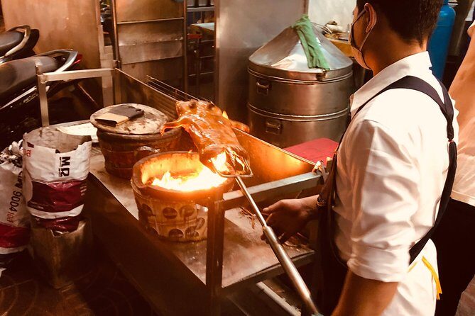 Incredible Bangkok Food Tour - The Michelin-Style street surprises and the dessert finish
