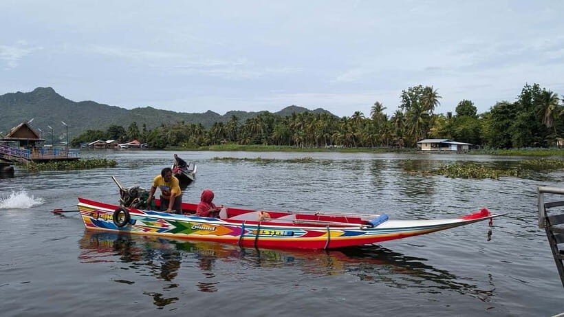 Kanchanaburi: River Kwai Scenic Tour by Private Longtail - Chungkai Military Cemetery: a bonus if the gates are open