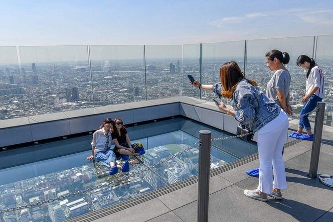 King Power MahaNakhon SkyWalk at Bangkok Admission Ticket - Small gotchas to avoid on your climb