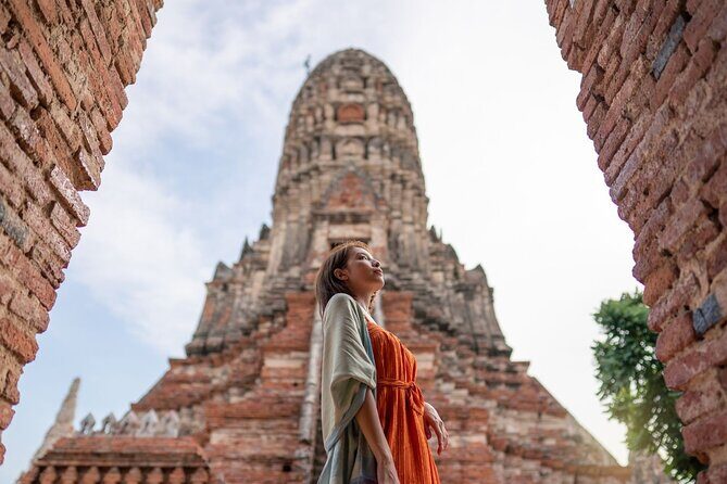 Lopburi Monkey Temple & Ayutthaya Old City Tour From Bangkok - Stop 5: Wat Phra Sri Sanphet (the royal chedis and ashes)
