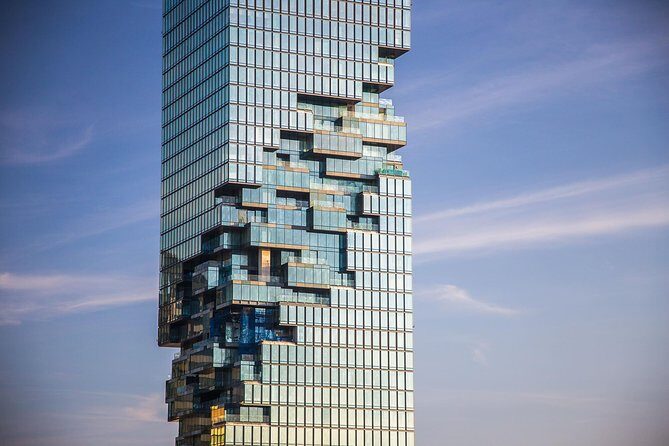 Mahanakhon Building Skywalk - Free Upgrade to Rooftop - Practical rules that can trip you up (so check before you arrive)