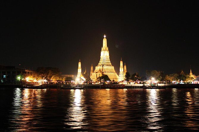 Manohra 5-Star Luxury Dinner Cruise with Pre-Canapés in Bangkok - Boarding the Manohra: the calm, intimate boat experience