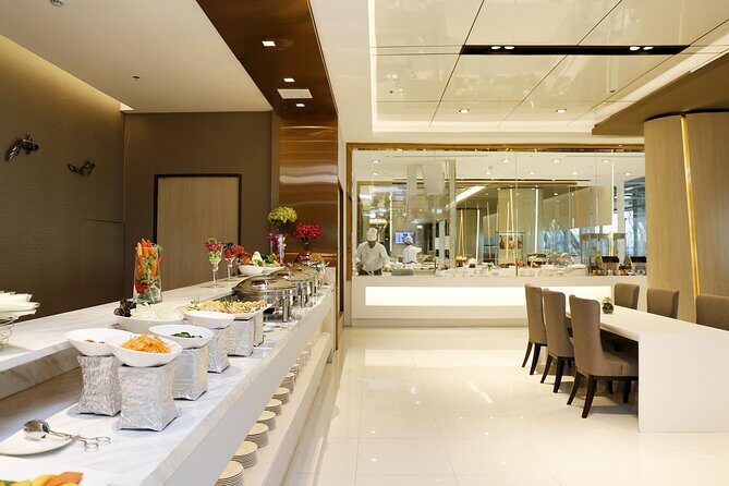 Miracle Bangkok Airport Lounges – Relax Before You Fly - Domestic vs international lounge hours (and what changes when you get assigned)