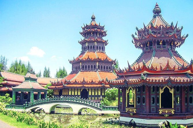Muang Boran : Ancient City of Samut Prakan Tour from Bangkok - Pickup from Bangkok at 11:30: the comfort-first part