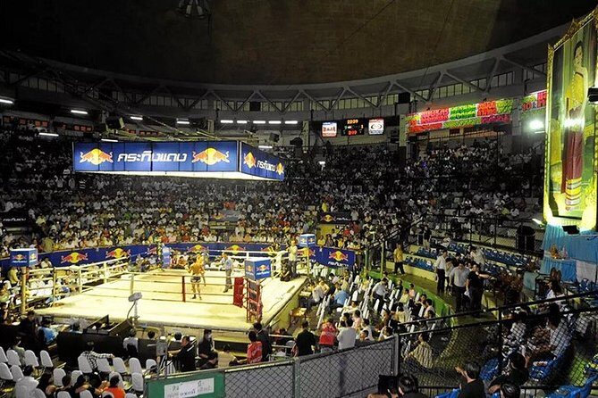 Muay Thai Boxing Show with Ringside Seats at Rajadamnern Stadium - How to Plan Your Bangkok Evening Around This Show