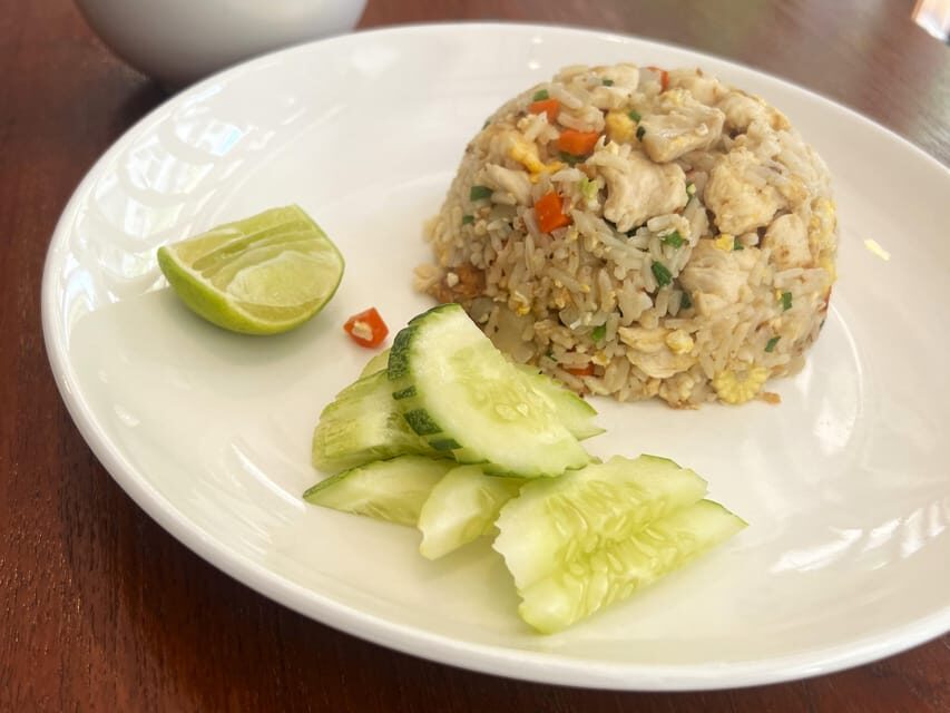 No Diet Club - Local food tour in Bangkok with many tastings - Getting There at Sam Yot and Why It Matters