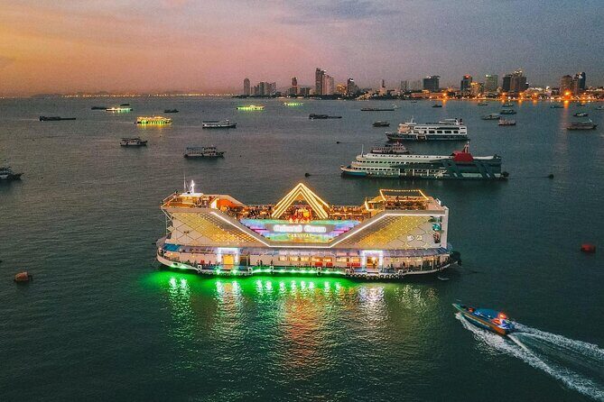Ocean Sky Pattaya Dinner Cruise with Live Entertainment - What I like most: food + timing