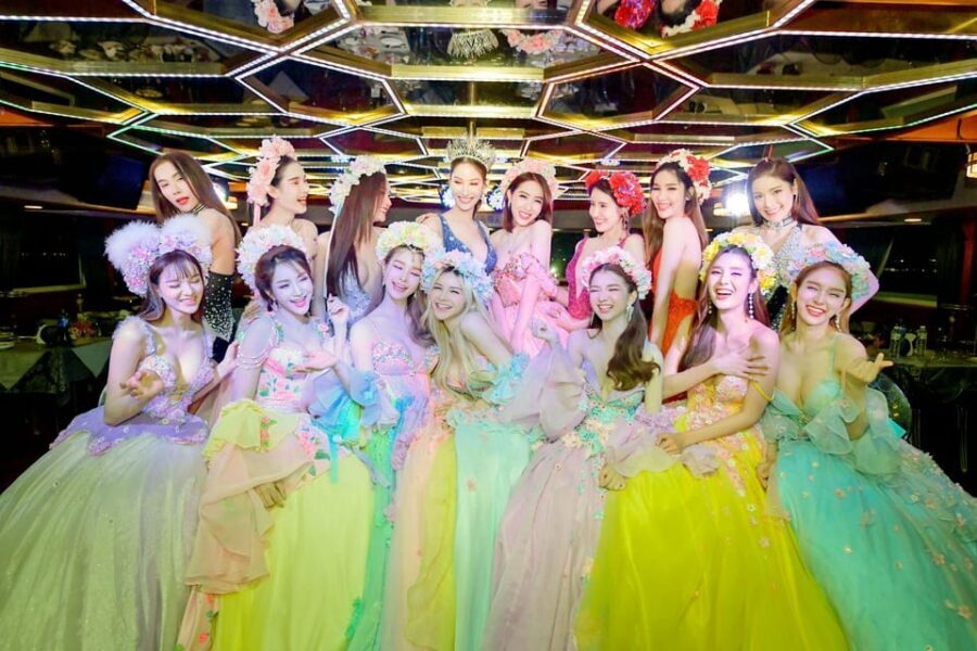 Pattaya: All Star Dinner Cruise, Cabaret Show & Beer Buffet - Views + Disco Beats: How the Evening Unfolds