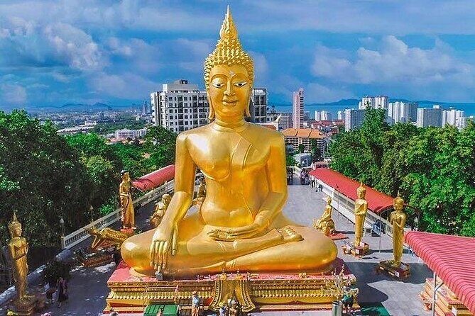 Pattaya City Tour: Big Buddha, Viewpoint and Gems Gallery - Pattaya by day: nightlife street and Bali Hai Pier in 1 smooth run