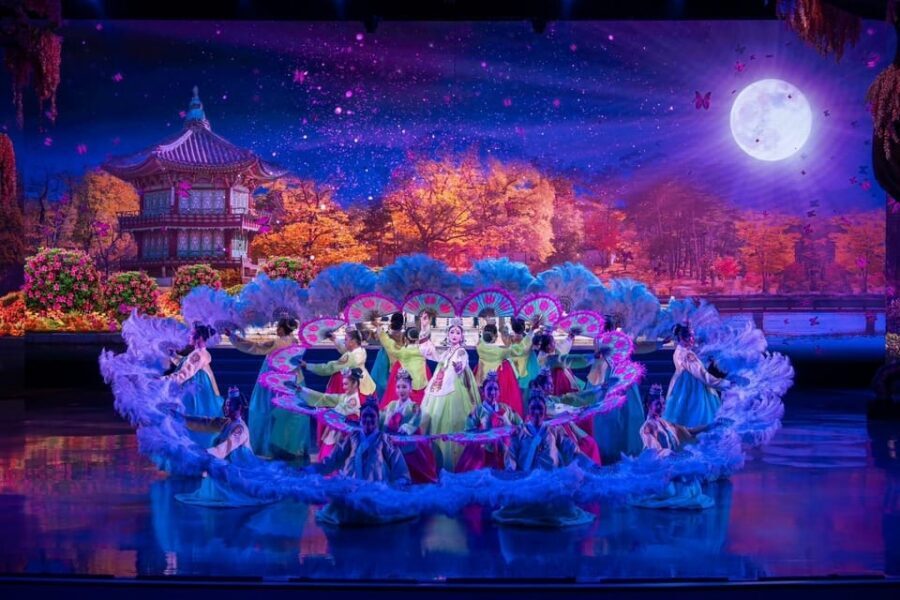 Pattaya: Colosseum Show Experience - A Roman Colosseum-style theater in Pattaya