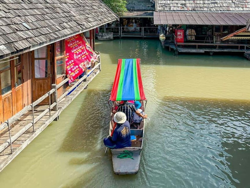 Pattaya: Floating Market Tour with Hotel Transfer & Guide - The heart of the day: guided market time with wooden-boat shopping