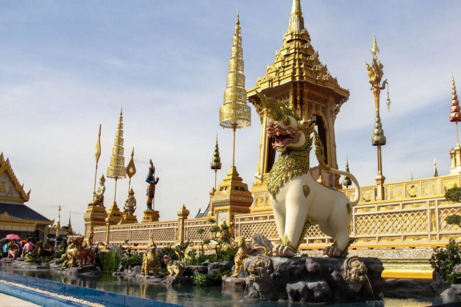 Pattaya: Mini Siam Entry Ticket - Mini Europe and the global mix: Eiffel, Big Ben, and more