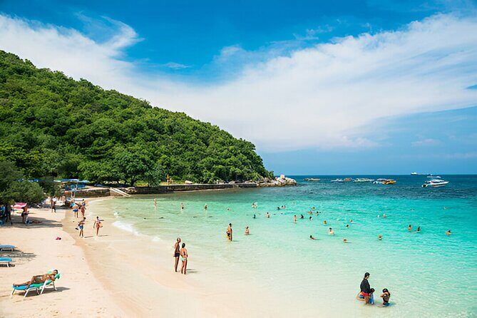 Pattaya Private Day Tour from Bangkok or Pattaya - Khao Chi Chan Buddha Mountain: The Golden Face on Limestone