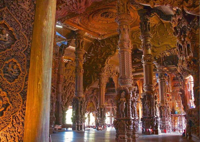 Pattaya: Sanctuary of Truth Admission with Guided Tour - Wood carving workshops and cultural performances: plan them on your arrival