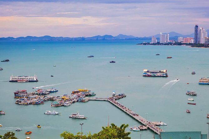 Pattaya Viewpoint, Big Buddha & Floating Market with Lunch - Pattaya Floating Market Lunch: Food Break Plus Shopping Time