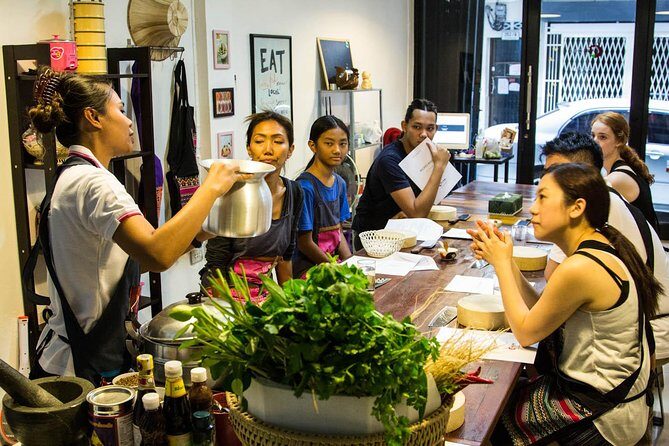Pink Chili - Thai Cooking Class and Market Tour in Bangkok - Lunch or dinner included: eating like a cook, not a diner