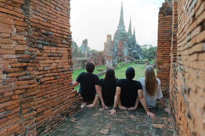 PRIVATE Ayutthaya + SUNSET Boat Tour + Light up The NIGHT - Ayutthaya by private long-tail boat: the part you’ll remember