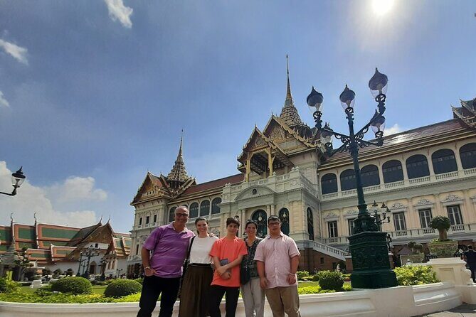 Private Bangkok Grand Palace Full-Day City sightseeing Tour - Hotel pickup, air-conditioned comfort, and a realistic 9-hour flow