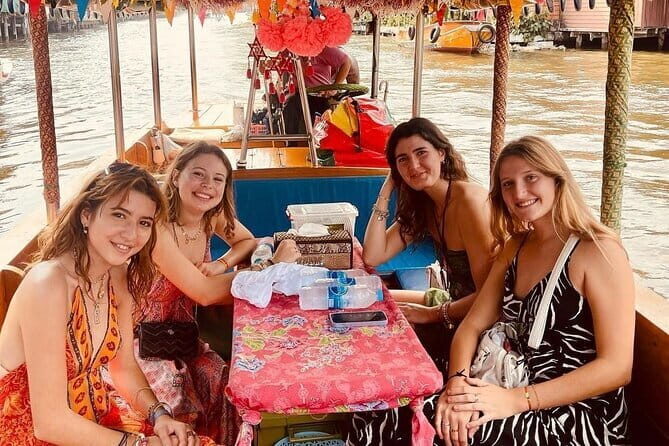 Private Boat Relax and Explore Bangkok’s Canals - The guide experience: stories, humor, and canal knowledge