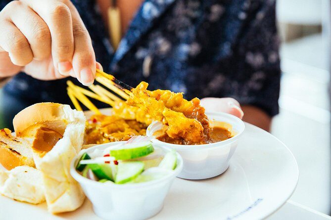 Private Culinary Kickstart Tour of Bangkok with a Local - Starting at Chatuchak: how to set yourself up for an easy day