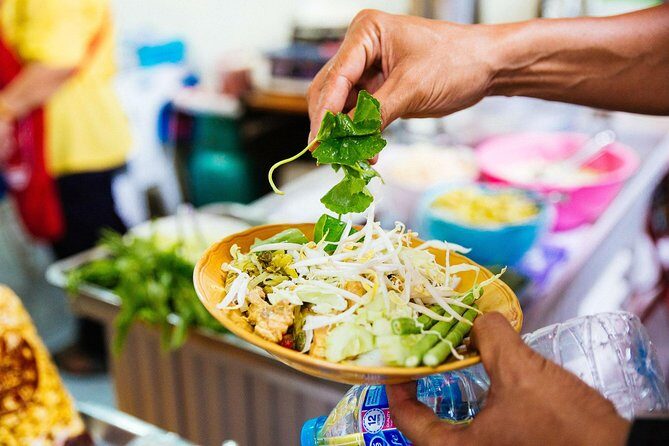 Private Culinary Kickstart Tour of Bangkok with a Local - Pad Thai: not just a dish, a skill check