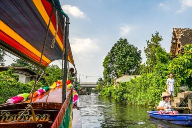 Private Damnoen Saduak Floating Market and Train Market Tour - Damnoen Saduak Floating Market: Boat-Side Shopping and the Real Canal Scene