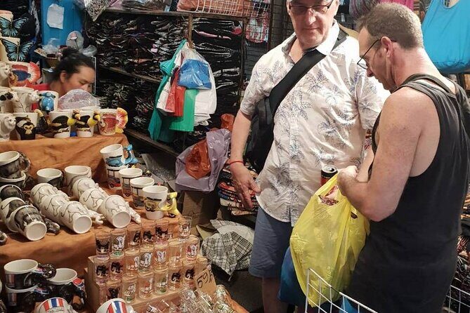 Private Exclusive Guided Chatuchak Weekend Market Shopping Tour - Transportation and Comfort: The A/C Ride That Saves Your Day