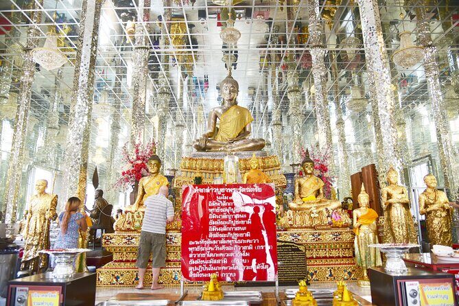 Private Excursion to Ayutthaya, World Heritage site and Ang-Thong Discovery - The point of this day: Ayutthaya plus Ang Thong’s golden detour