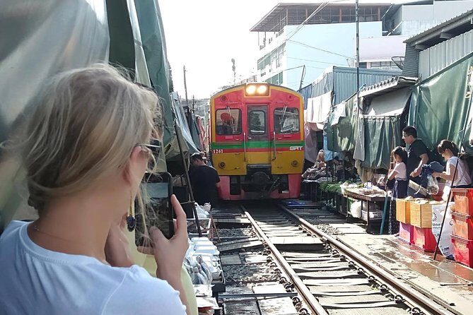 Private Excursion to Maeklong Railway & Amphawa Floating Markets - Trains Through Stalls: What Makes Mae Klong So Different
