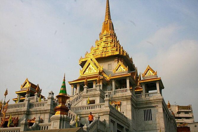 Private Fullday Bangkok Sightseeing Tour - The Grand Palace and Wat Benchamabophit: royal sights, different textures