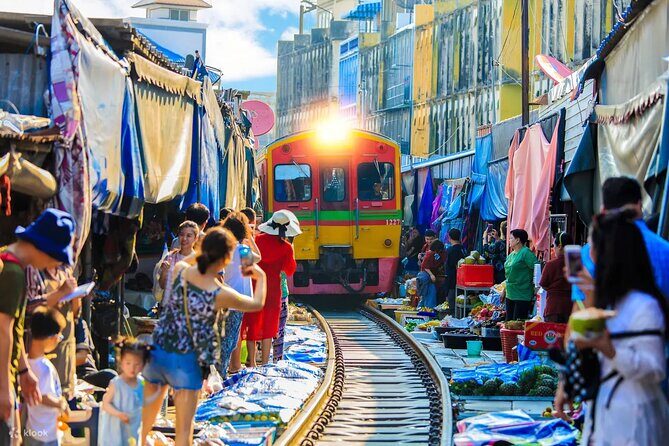 Private Guided Tour to Train Market and Damnoensaduak Floating Market - Price and value: what $125 buys you (and what it doesn’t)