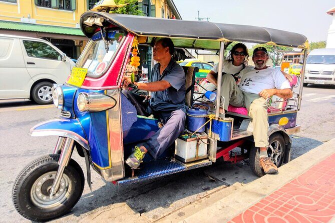 Private Mysterious Bangkok & Grand Palace, Tuk Tuk, Boat & Lunch - Amulet Market: belief as a shopping street