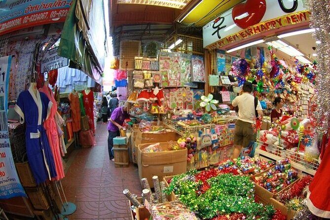 Private Three Temples Bangkok City Tour - Guide, pickup, and air-conditioned transport: how the private setup helps
