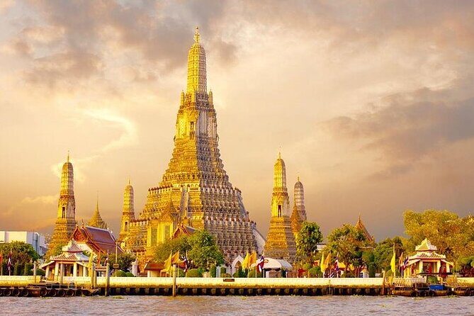 Private Three Temples Bangkok City Tour - Price and what you actually get for $89.04
