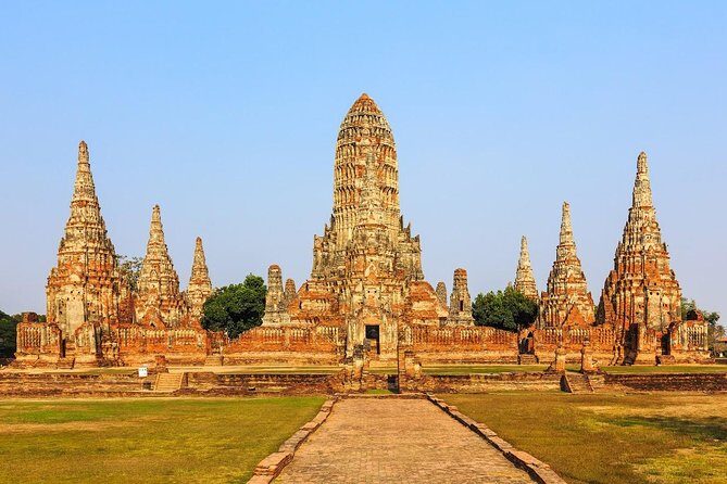 Private Tour: Ayutthaya Day Trip with Boat tour - Sala Pla Thai craft stop: hands-on Thai art that’s still alive