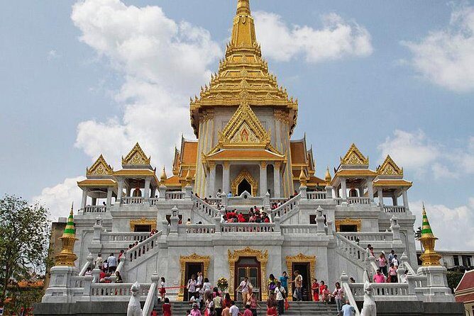 Private Tour: Damnoen Saduak Floating Market and Bangkok City Temples - Wat Benchamabophit (Marble Temple): Details That Feel Worth the Cameras