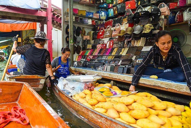 Private Tour: Floating Markets of Damnoen Saduak Cruise Day Trip from Bangkok - The real draw: Damnoen Saduak from boat level