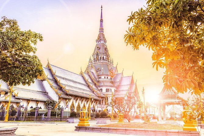 Private Tour: The Dragon River & Land of Sacred Deities Chachoengsao - Wat Chin Prachasamoson: dragon luck symbolism and a one-ton bell