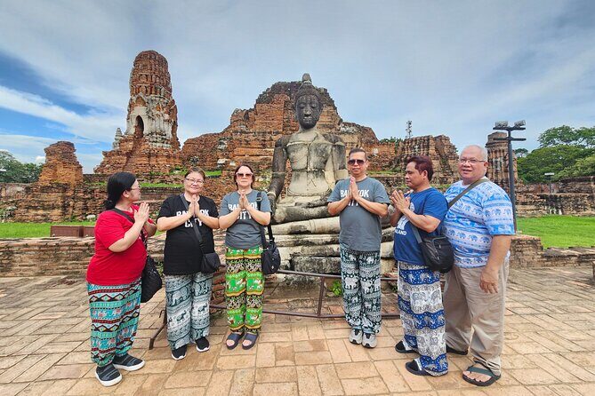 Private Tour to Ayutthaya, World Heritage Site with Boat Tour - The heritage boat tour around Ayutthaya Island: views, breeze, and fish-feeding