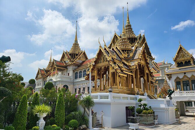 Private Tour to Grand Palace, Pho Temple and Arun Temple - Wat Arun (Temple of Dawn): the final silhouette by the river