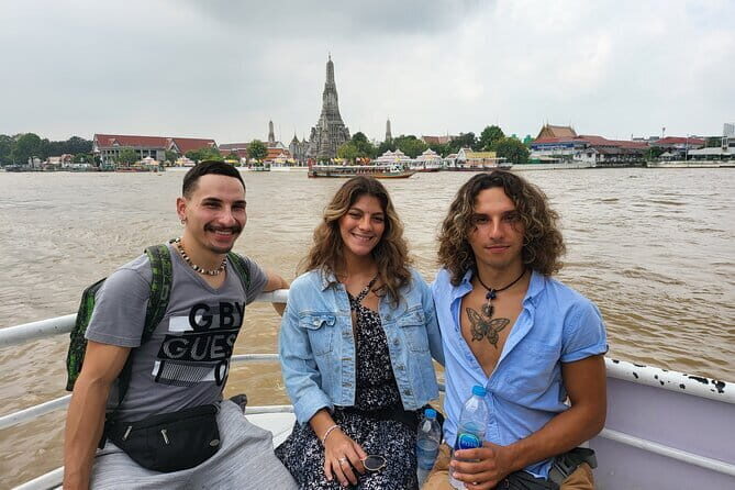 Private Tour to Pho Temple, Arun Temple and Canal Tour - Wat Pho and the Thai Traditional Massage School: Reclining Buddha Meets Craft
