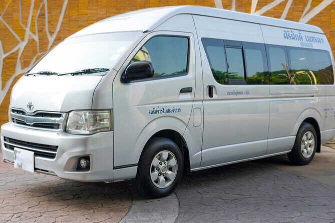 Private Transfer from Bangkok Airport/City to Hua Hin - Airport pickup at Gate 3: how to find your rep fast