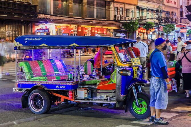 Private Tuktuk Authentic Food Tour (Chinatown-Flower Market) - Democracy Monument and the Golden Mount: Bangkok’s story in two quick hits