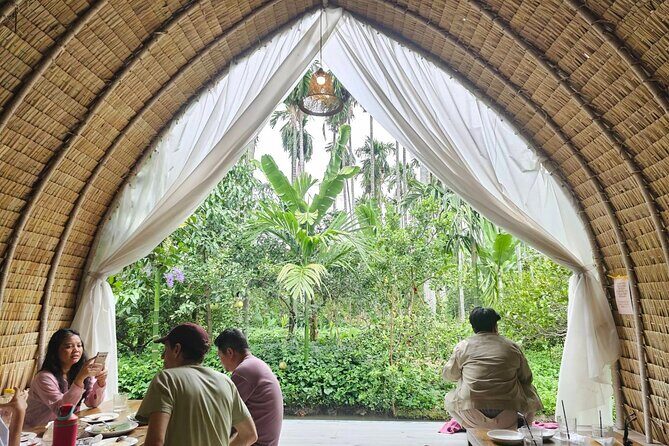 Railway Market, Floating Market and After the Rain Cafe - Why This Bangkok Day Trip Works: Markets Plus a Rice-Field Reset
