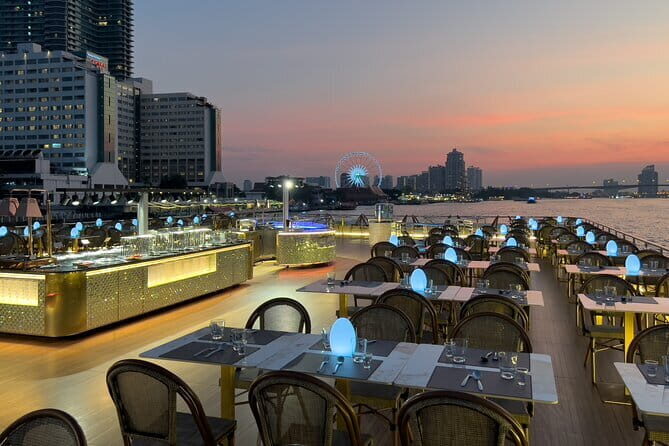 Romantic Sunset The Planet Cruise with Bangkok Night Views - Entertainment onboard: Thai classical dance, Khon, and live music duos
