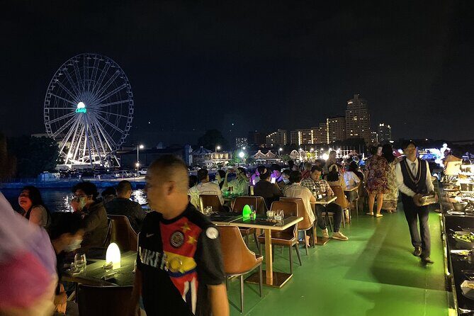 Royal Princess Dinner Cruise: Bangkok Chao Phraya River - Live band and cabaret: fun, but plan for the noise