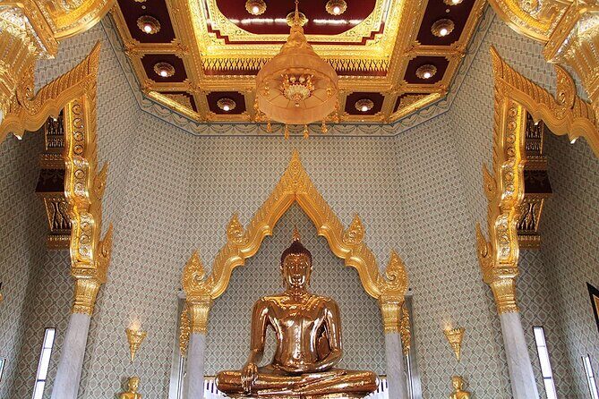 See Bangkok your way with a Personal Private Tour Guide - Snake Farm Queen Saovabha Memorial Institute: A Bold Stop That Fits Real Schedules