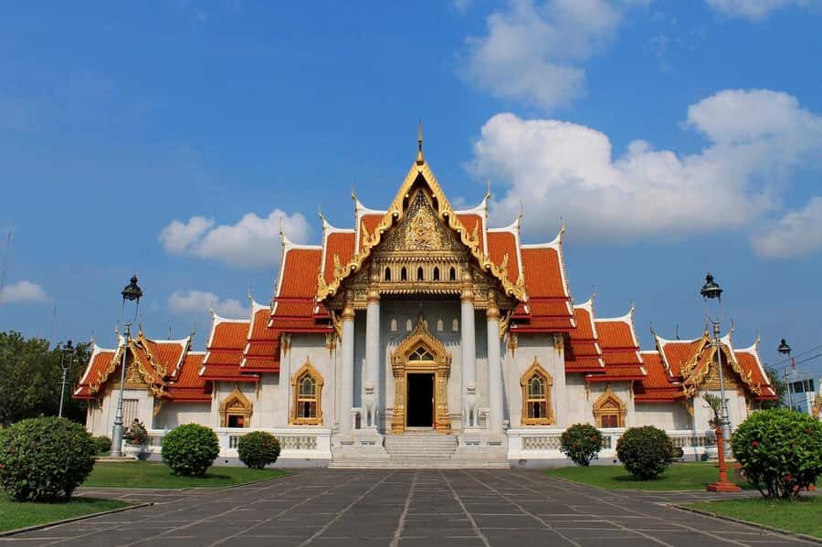 Shared Tour: Wat Pho, Wat Traimit and Wat Benchamabophit - The Big Picture: Why These Three Temples Work Together