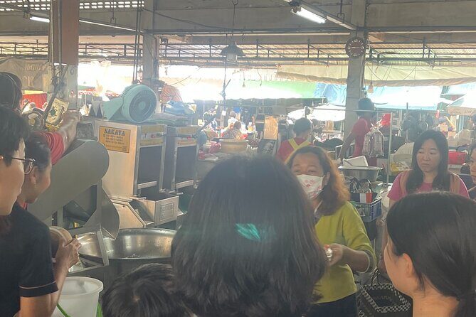 Silom Thai Cooking School with Fresh Market Tour - Who should book this class (and who might rethink it)