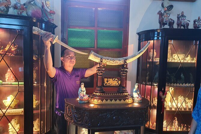 Small-Group: Unseen Bangkok's Chinatown Walking Tour - Snacking and coffee breaks that keep the pace sane
